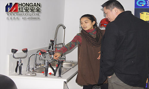 實驗室洗眼器產品介紹 實驗室洗眼器產品介紹